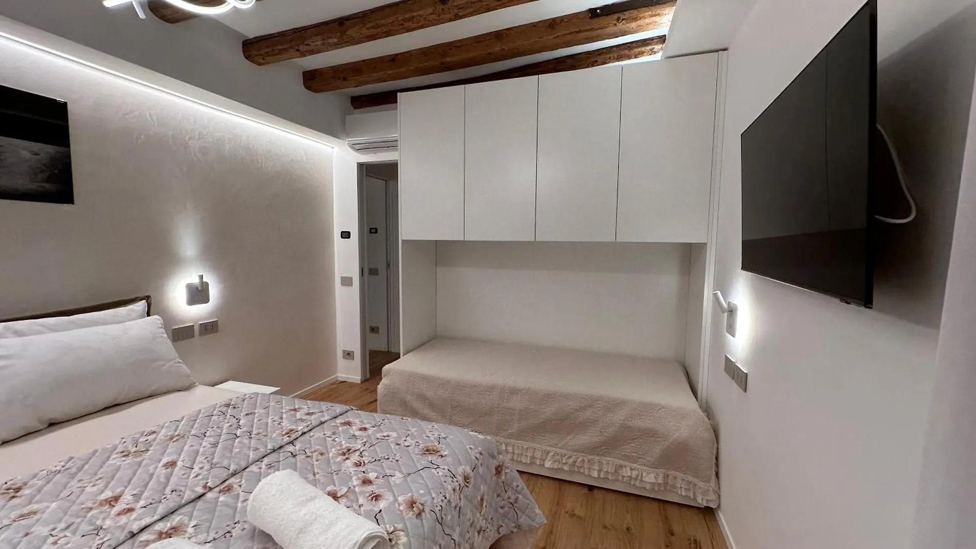 Palazzo Michelin Suite Venice 0*,
